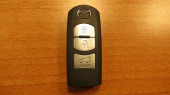 Смарт-ключ Мазда 3 кнопки, Япония,модель SKE13D-02, правый руль (km037)